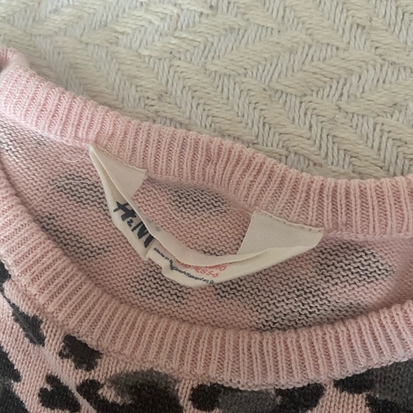 4 for $20 bundle of Zara sweater top - Picture 7 of 7
